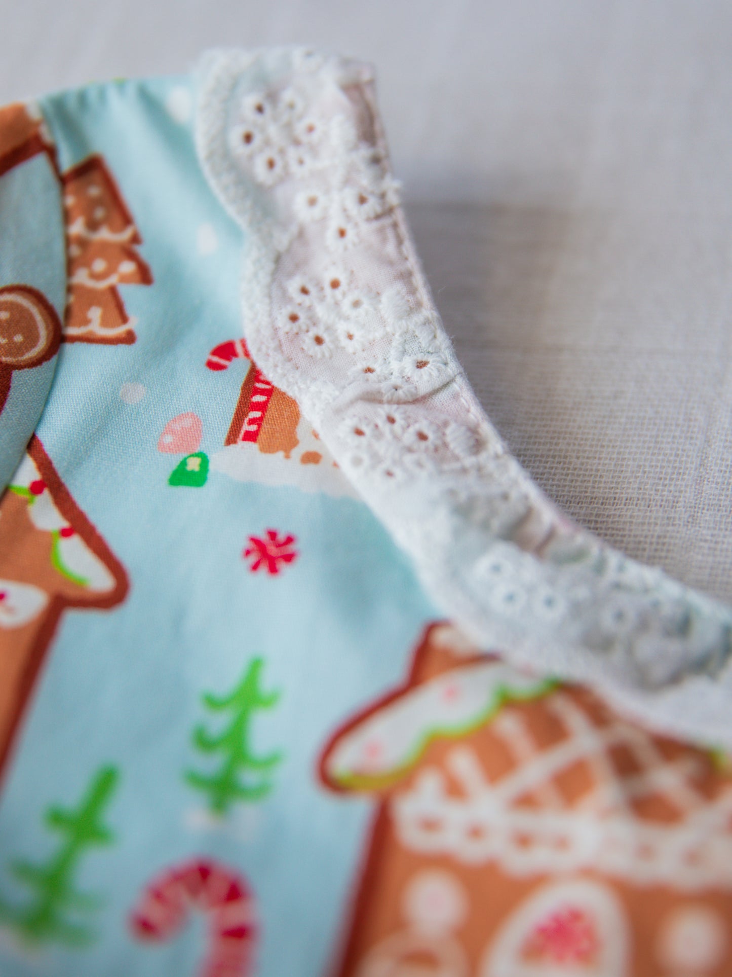 Ruffled Pocket Tunic Set - Gingerbread Town