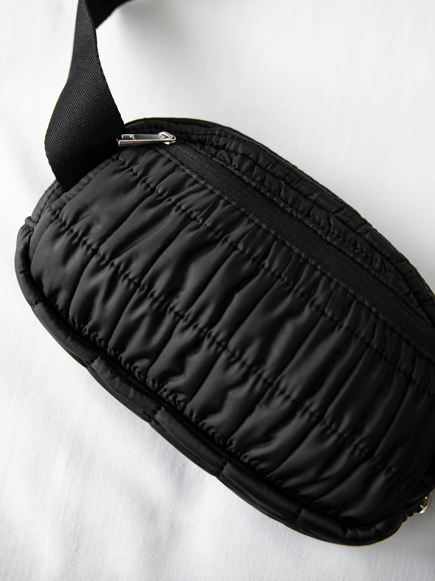 Puffer Belt Bag - Black