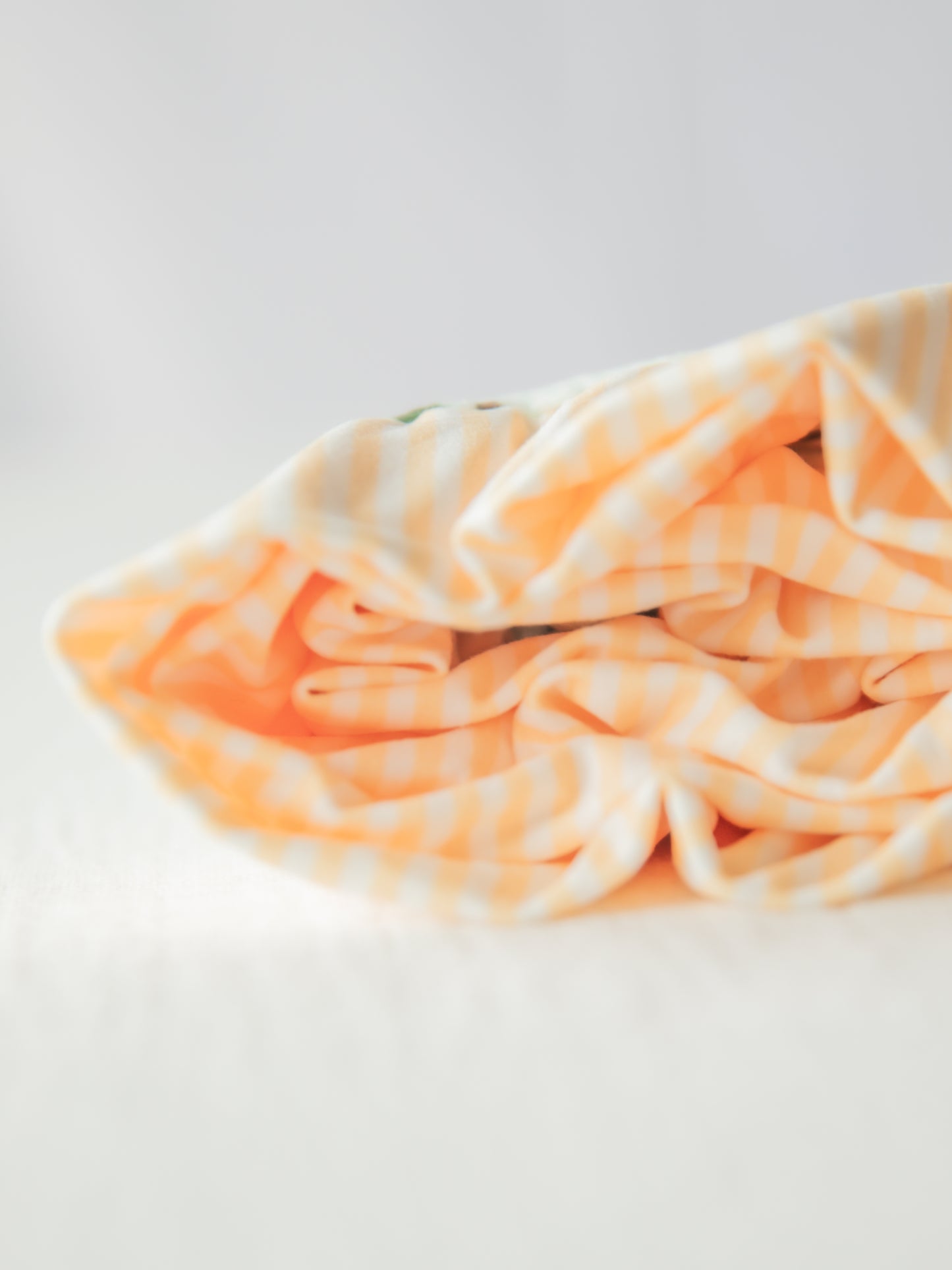 Dreamer Ruffled Blanket - Oranges Stripe