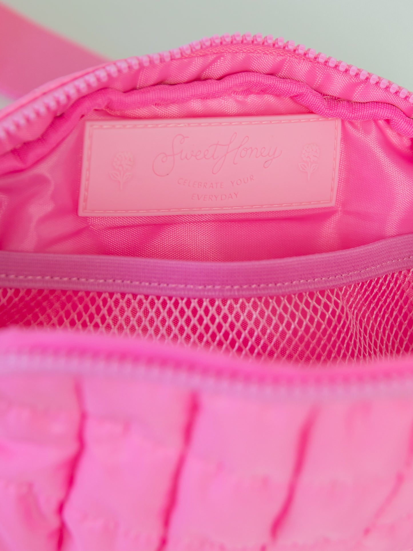 Puffer Belt Bag - Perfectly Pink