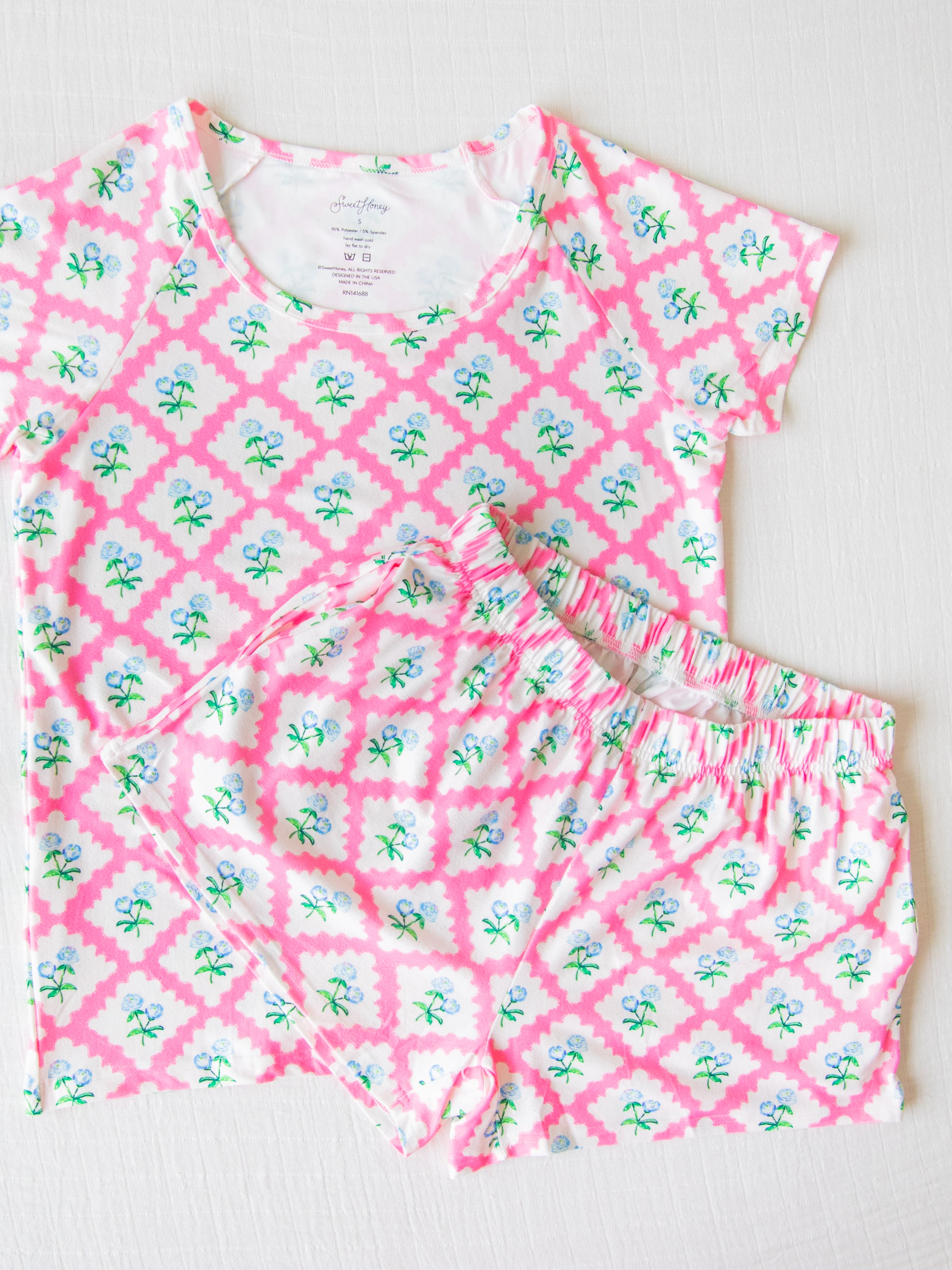 Women's Lounge Set Pajamas - Pink Petit Four - SweetHoney Clothing